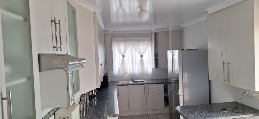 3 Bedroom Property for Sale in Amalinda Eastern Cape